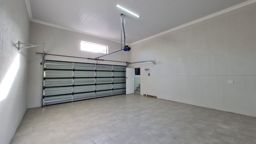 3 Bedroom Property for Sale in Dana Bay Western Cape
